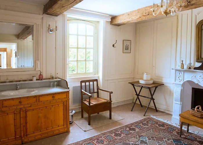 Chateau De Fleury La Foret Igoville